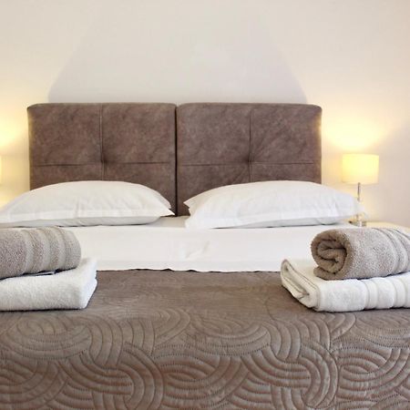 Luxury Apartment Antoni Podstrana Luaran gambar