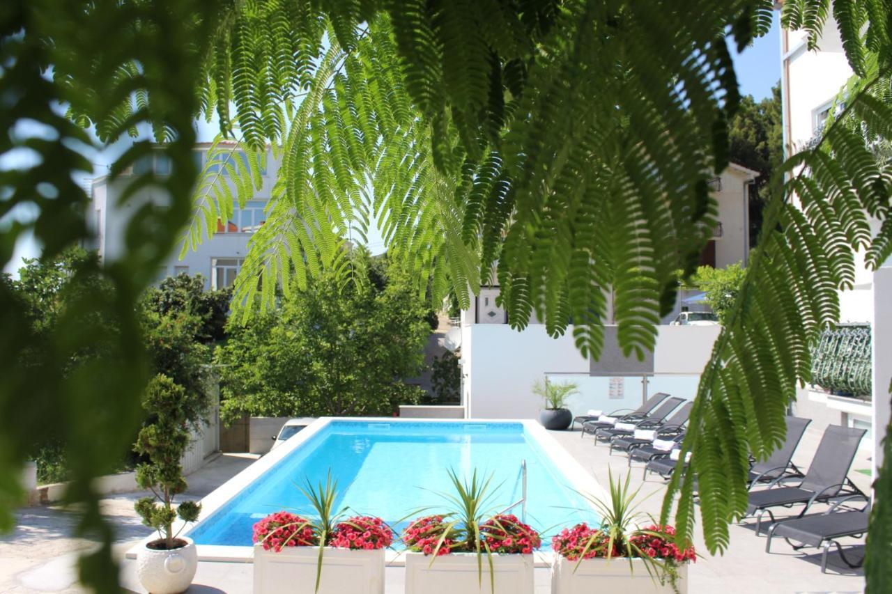 Luxury Apartment Antoni Podstrana Luaran gambar
