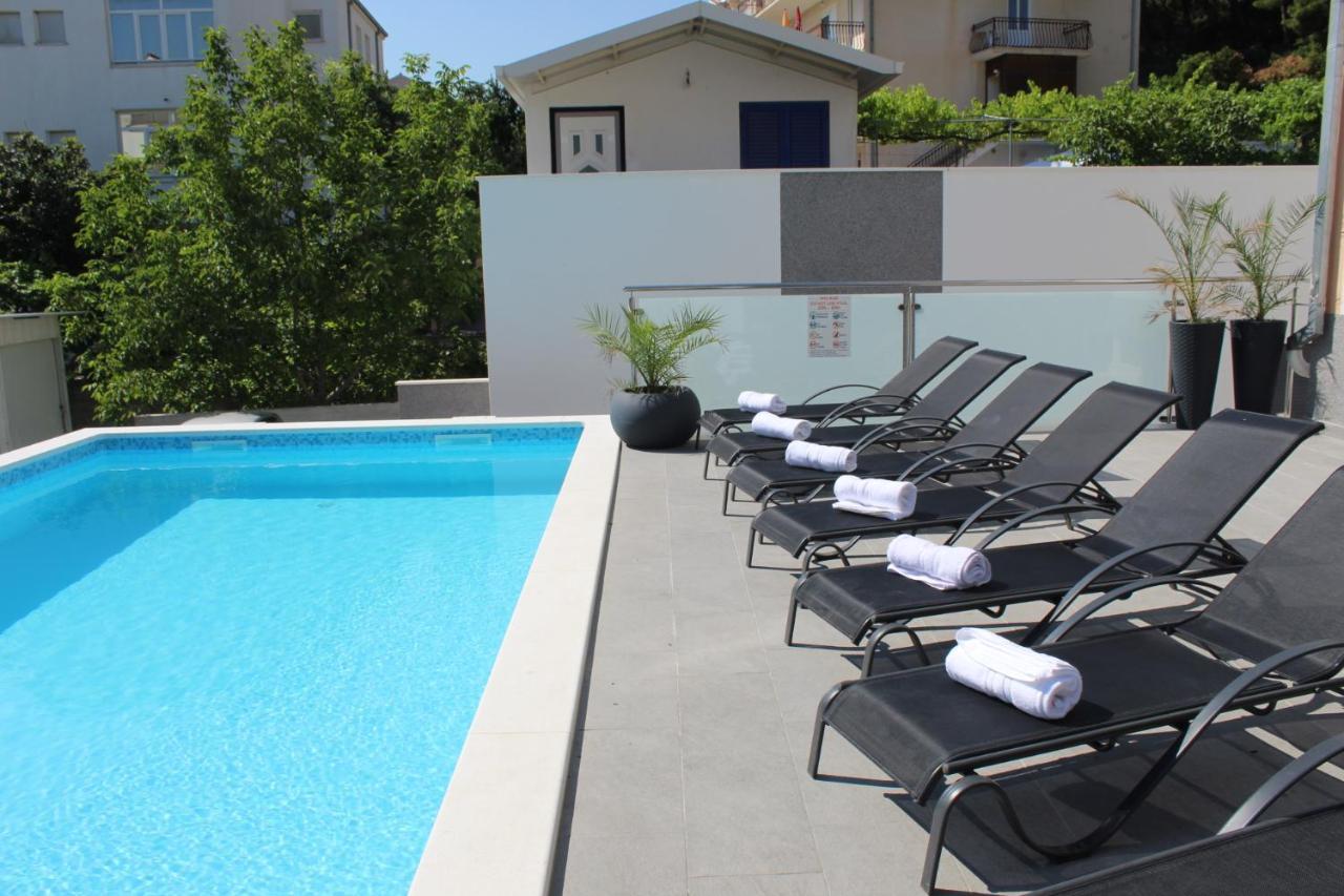 Luxury Apartment Antoni Podstrana Luaran gambar